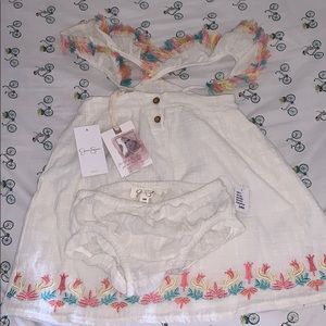 Girl’s 2 piece set 24M